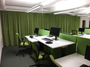Gardiner till kontor.